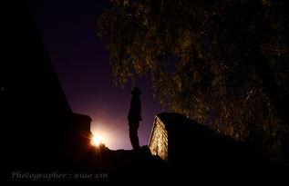 节拍下的黑暗城市,探寻都市节奏下的光影交错